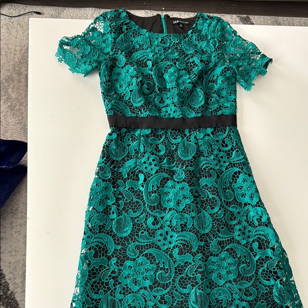 Elegant Green Lace Dress